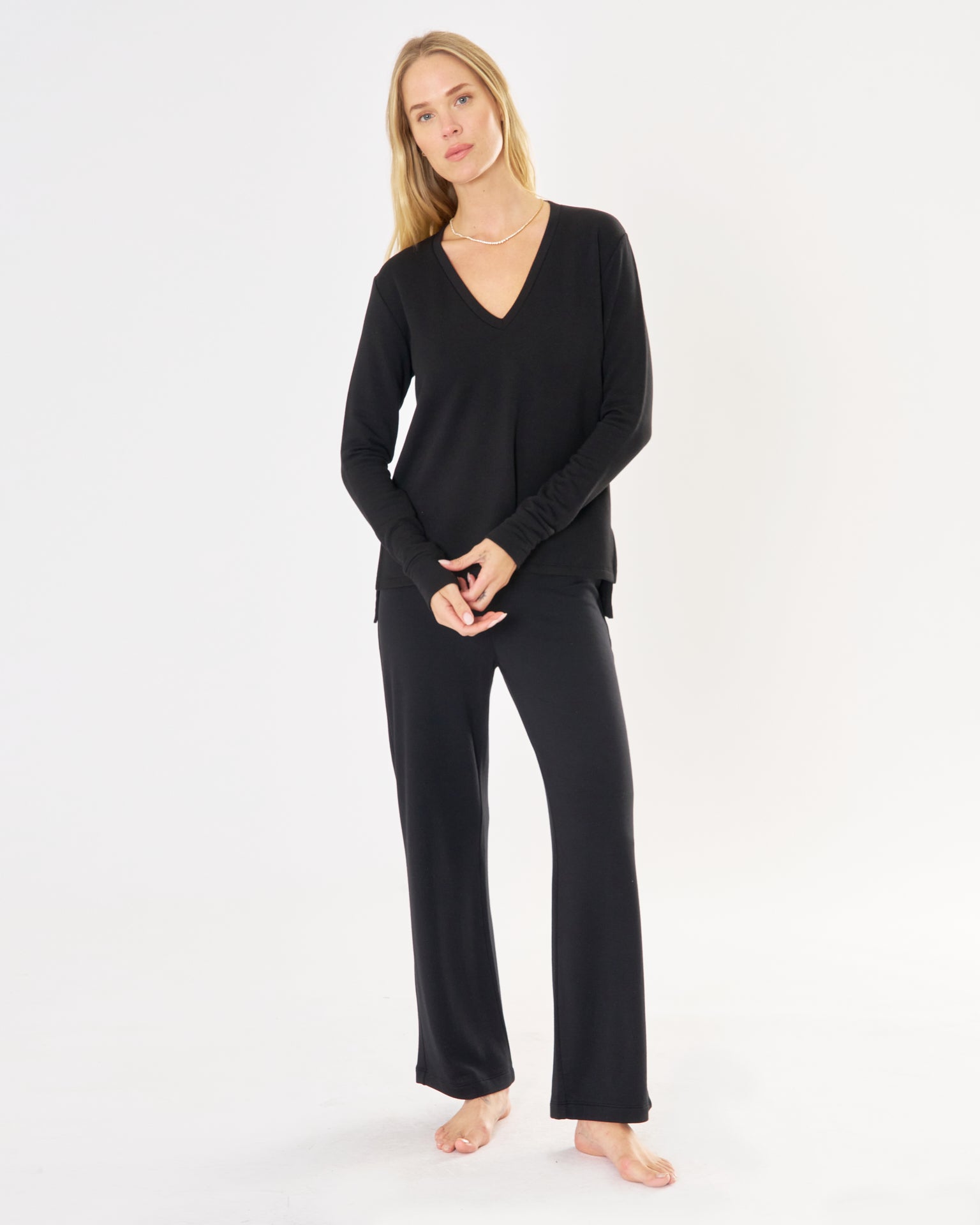 Houston Long Sleeve V Neck - Black
