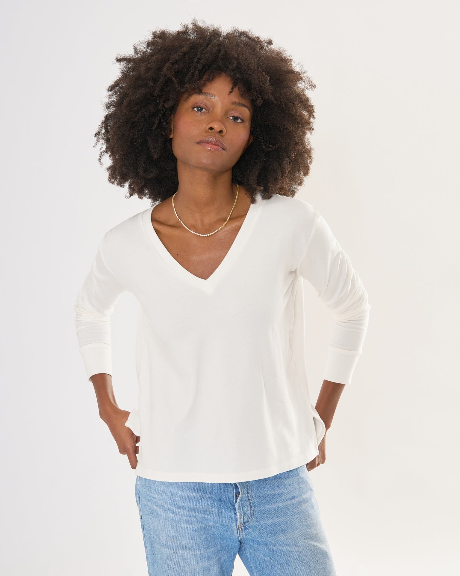 Houston Long Sleeve V Neck - White