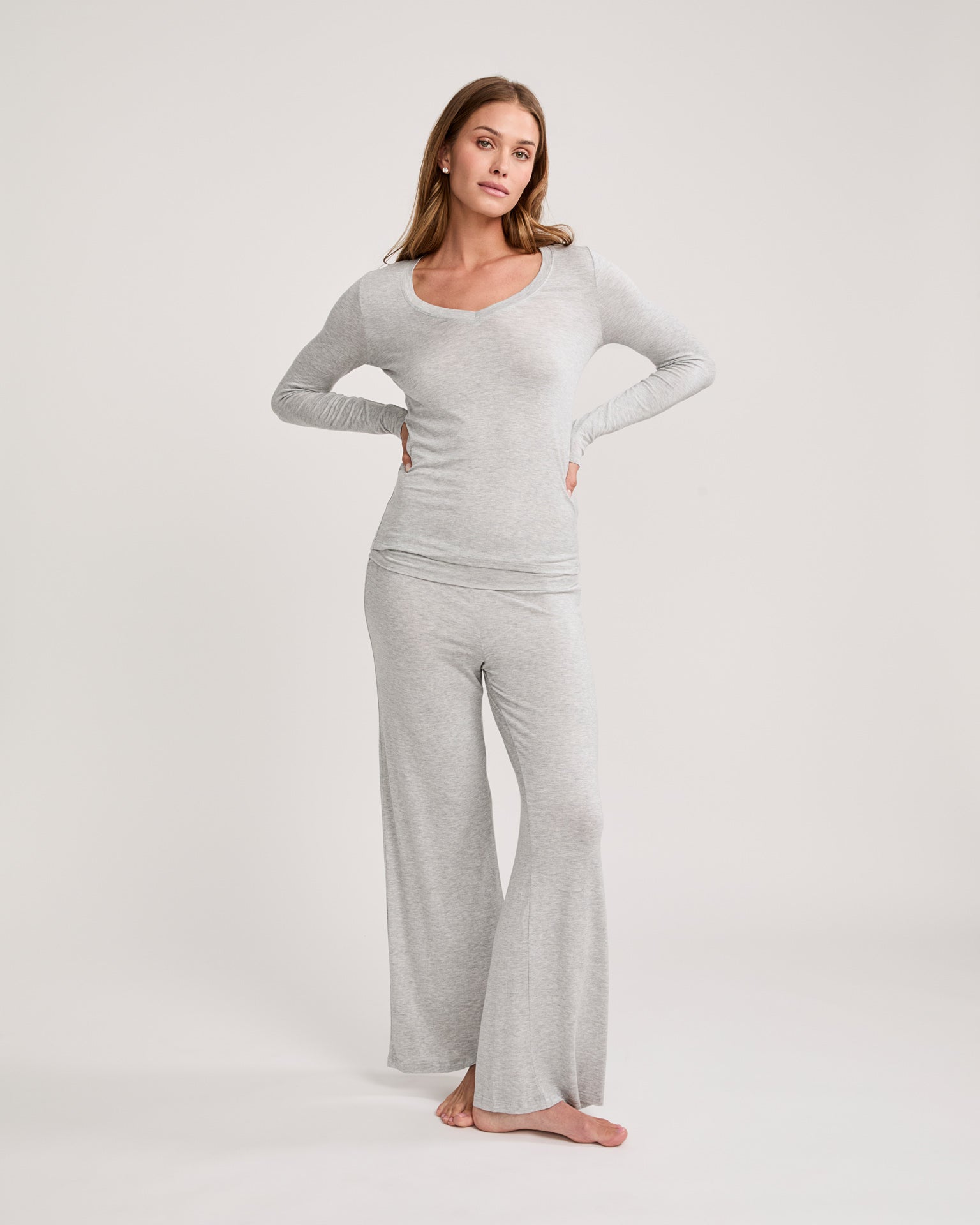 Memphis Long Sleeve V Neck Tee - Heather Grey