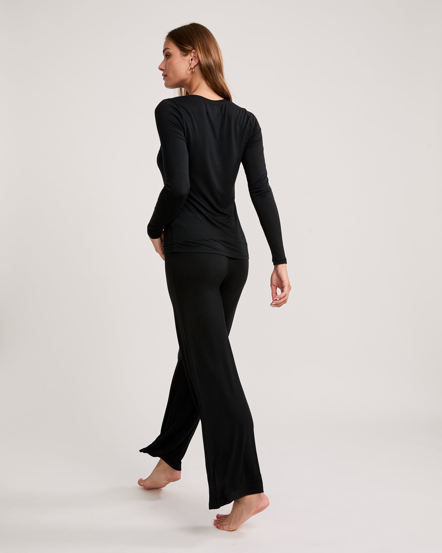 Memphis Long Sleeve V Neck Tee - Black