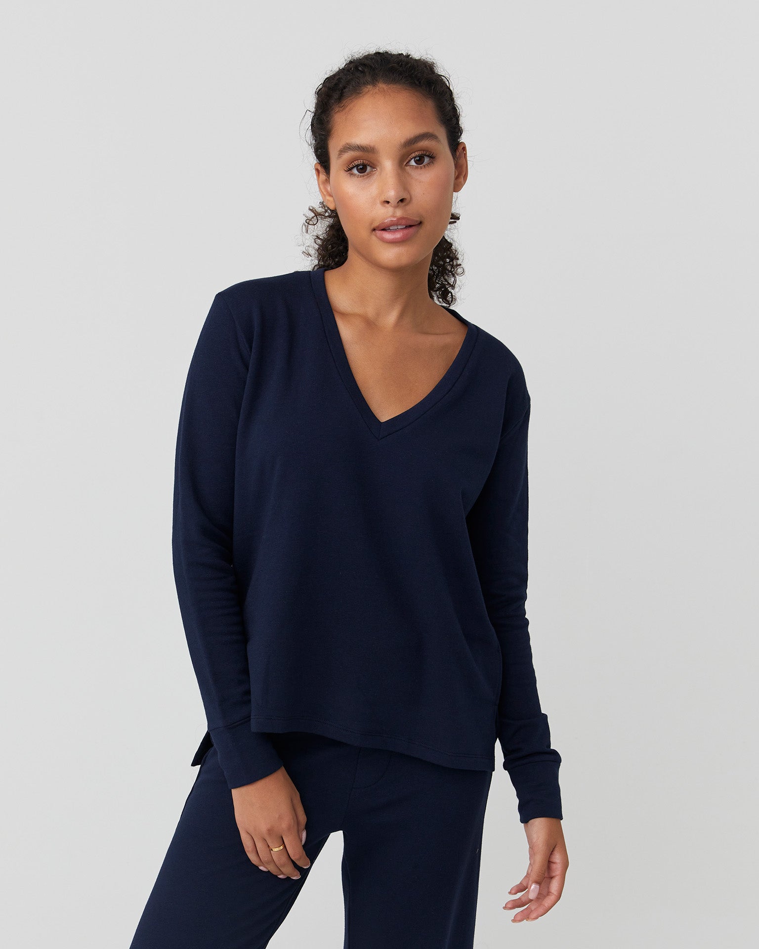 Houston Long Sleeve V Neck - Navy
