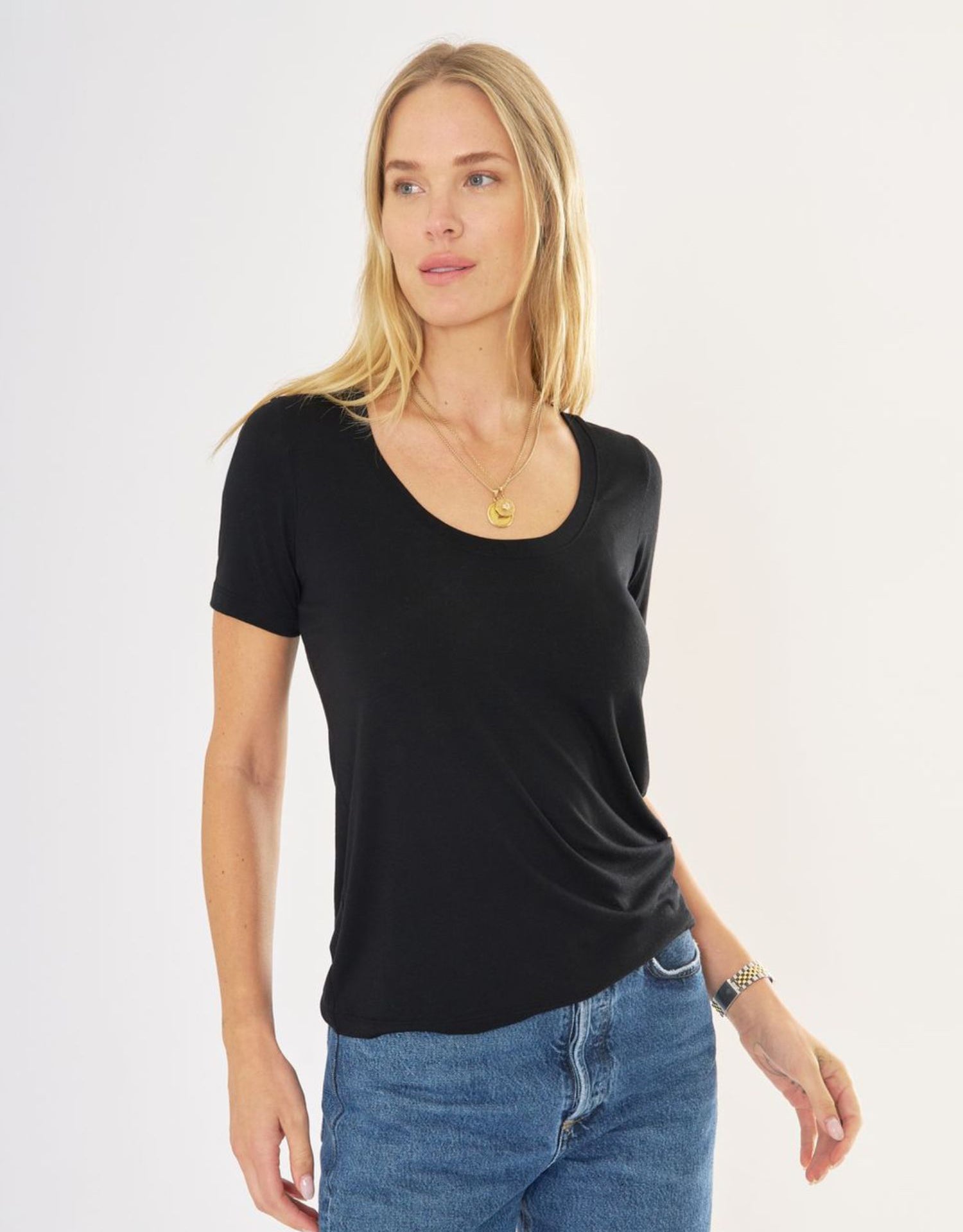 Boston Scoop Neck Tee - Black