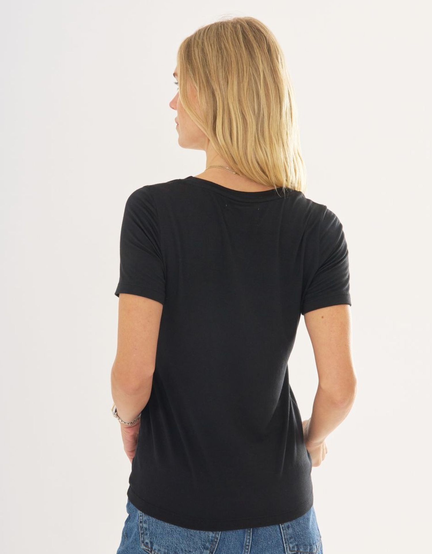Boston Scoop Neck Tee - Black